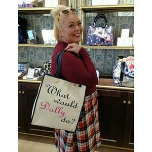 Meet your Posher, Jennie